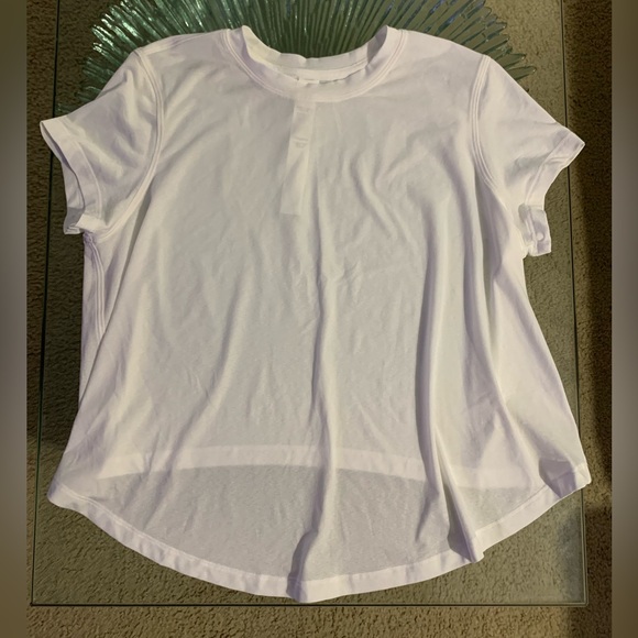 🍋 LULULEMON Lightweight Short Sleeve - Picture 5 of 6